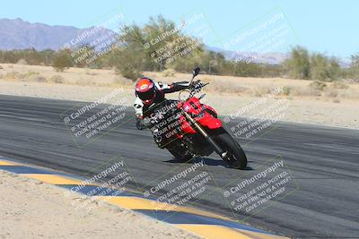 media/Jan-13-2025-Ducati Revs (Mon) [[8d64cb47d9]]/3-B Group/Session 3 (Turn 7 Inside)/